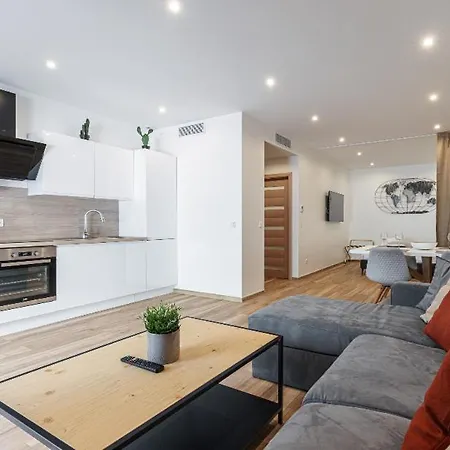 Loft A Deux Pas De La Avec Terrasse N2 *