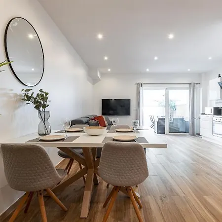 Apartment Loft A Deux Pas De La Avec Terrasse N2 *